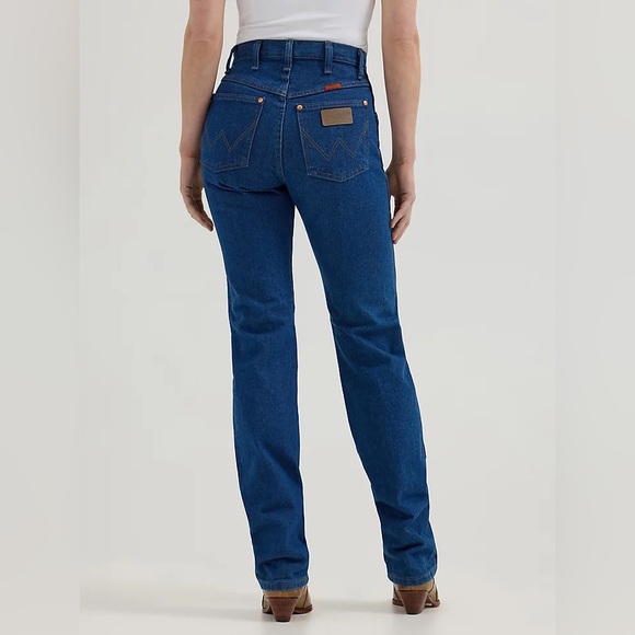 Wrangler Denim - Cowboy cut wranglers